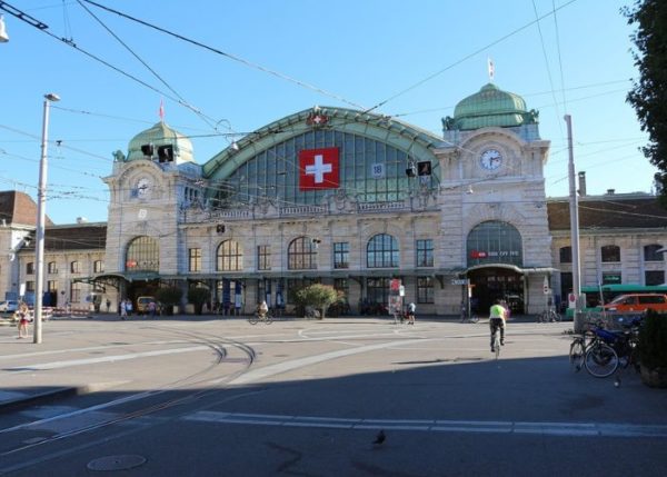 Basel Urban Art Tour & Aperitif