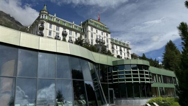 Kronenhof Spa view outside